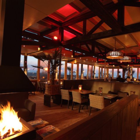 eventlocatie strand bedrijfsuitje teamuitje groep